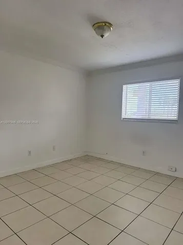 890 NW 45th Avenue Miami FL 33126