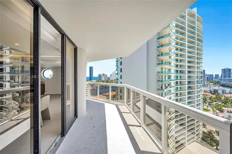 20185 E Country Club Drive Aventura FL 33180