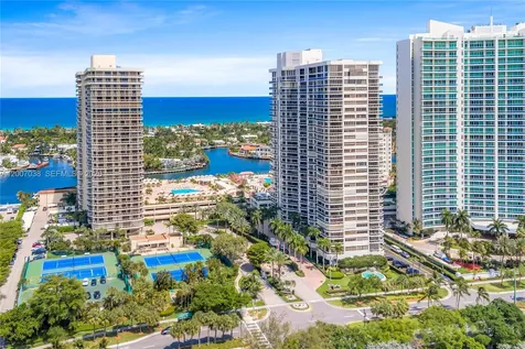 20185 E Country Club Drive Aventura FL 33180