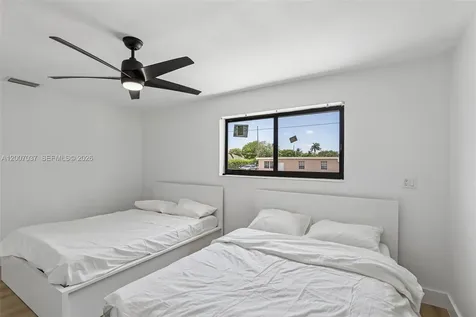 6595 SW 31st Street Miami FL 33155