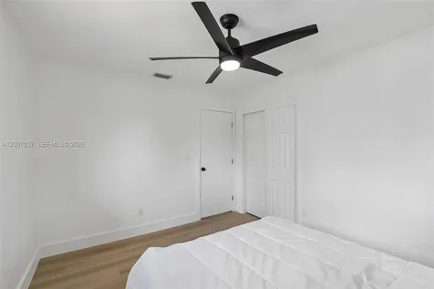 6595 SW 31st Street Miami FL 33155