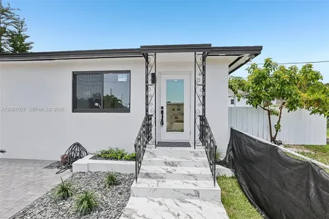 6595 SW 31st Street Miami FL 33155