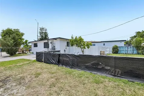 6595 SW 31st Street Miami FL 33155