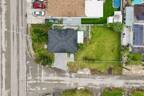 6595 SW 31st Street Miami FL 33155