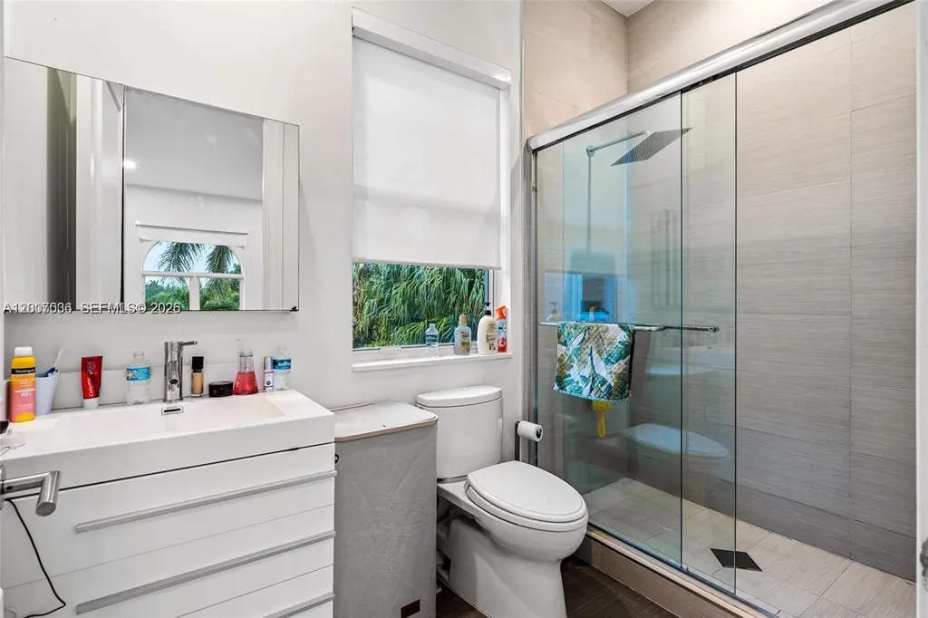 1260 Harbor Court Hollywood FL 33019