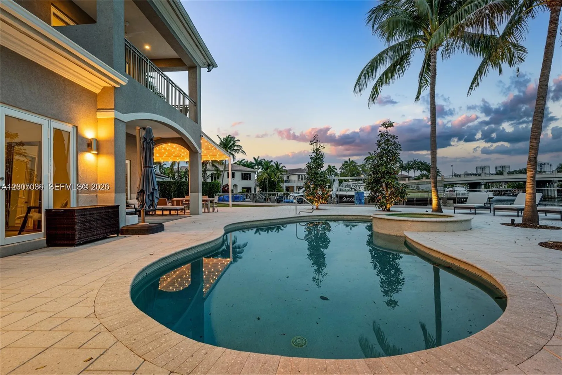 1260 Harbor Court Hollywood FL 33019