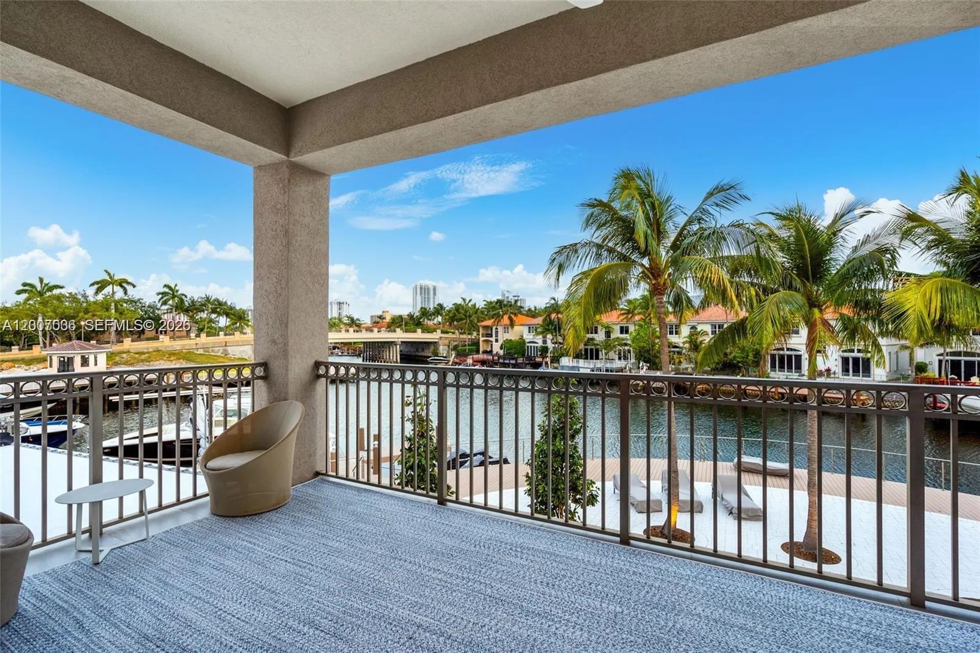 1260 Harbor Court Hollywood FL 33019
