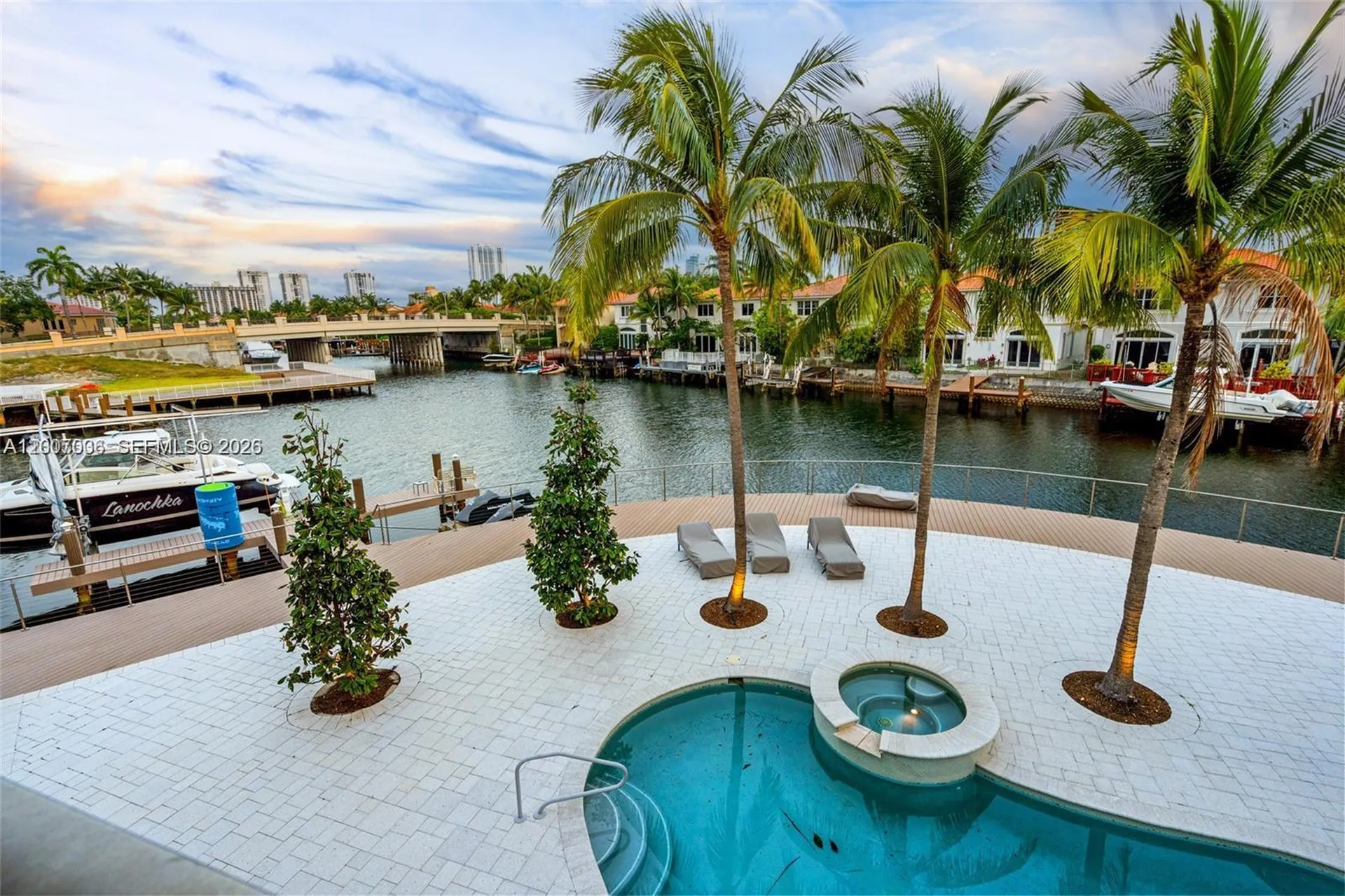 1260 Harbor Court Hollywood FL 33019