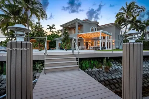 1260 Harbor Court Hollywood FL 33019