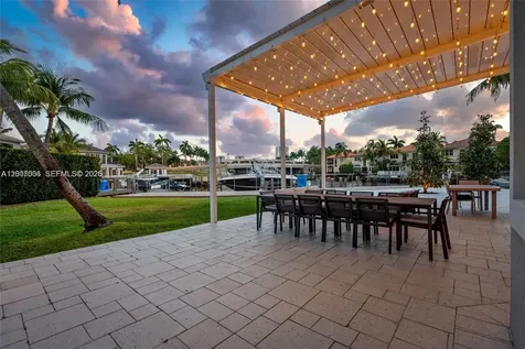 1260 Harbor Court Hollywood FL 33019