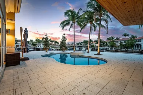 1260 Harbor Court Hollywood FL 33019