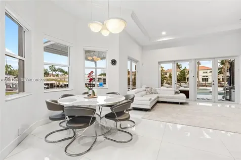 1260 Harbor Court Hollywood FL 33019