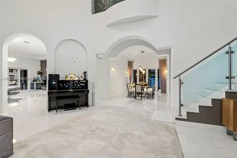 1260 Harbor Court Hollywood FL 33019