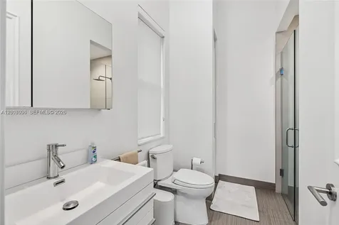 1260 Harbor Court Hollywood FL 33019