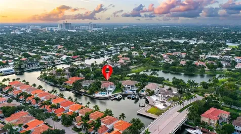 1260 Harbor Court Hollywood FL 33019