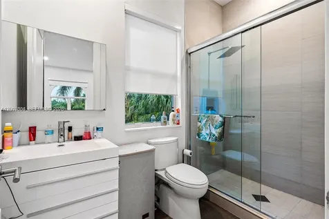 1260 Harbor Court Hollywood FL 33019