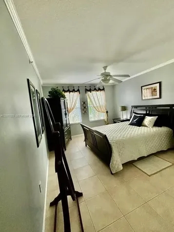 120 Villa Circle Boynton Beach FL 33435