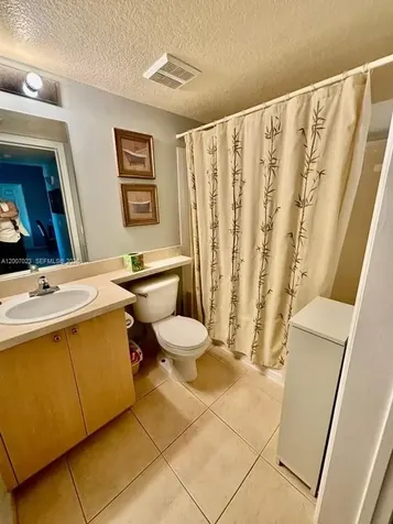 120 Villa Circle Boynton Beach FL 33435