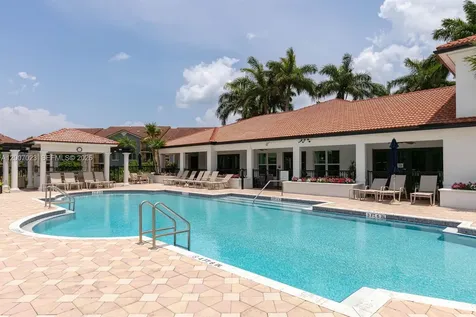 120 Villa Circle Boynton Beach FL 33435