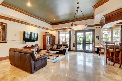 120 Villa Circle Boynton Beach FL 33435