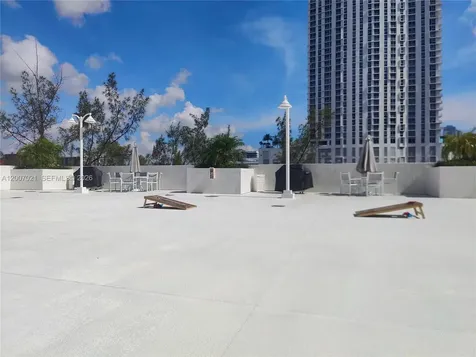 275 NE 18th Street Miami FL 33132