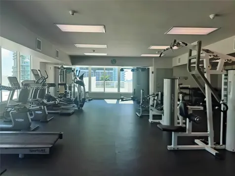 275 NE 18th Street Miami FL 33132