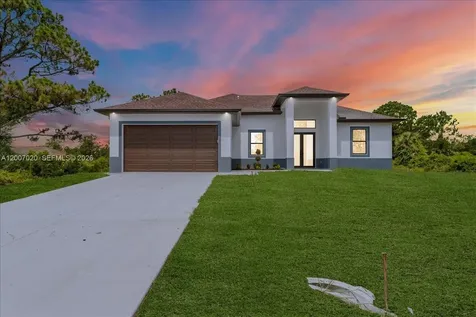 1033 E Plymouth Street E Lehigh Acres FL 33974