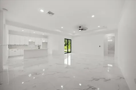 1033 E Plymouth Street E Lehigh Acres FL 33974