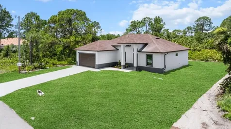 1033 E Plymouth Street E Lehigh Acres FL 33974