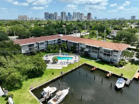 900 SW 12th Street Fort Lauderdale FL 33315
