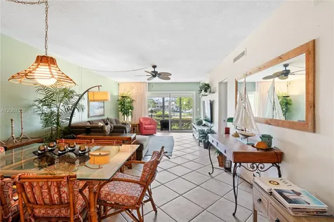 900 SW 12th Street Fort Lauderdale FL 33315