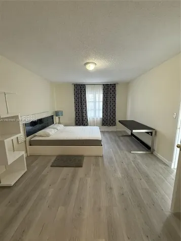 300 Diplomat Parkway Hallandale Beach FL 33009