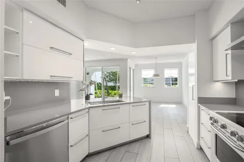 3245 NE 184th Street Aventura FL 33160