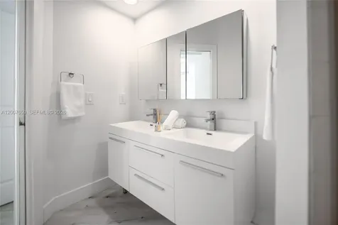 3245 NE 184th Street Aventura FL 33160