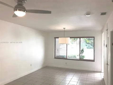 812 NE 90 Miami Shores FL 33138