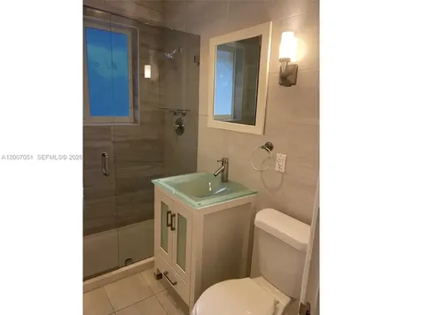 812 NE 90 Miami Shores FL 33138