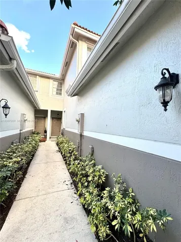 3742 San Simeon Circle Weston FL 33331
