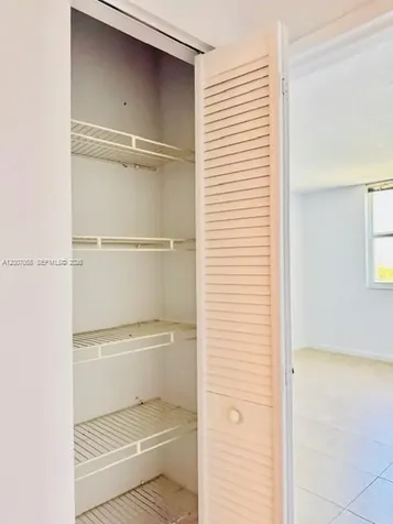 North Miami FL 33181