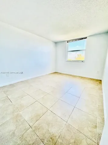 North Miami FL 33181
