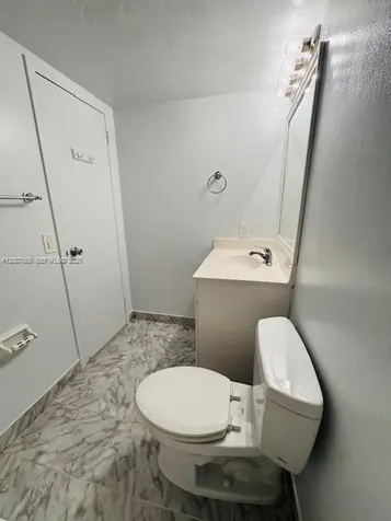 North Miami FL 33181