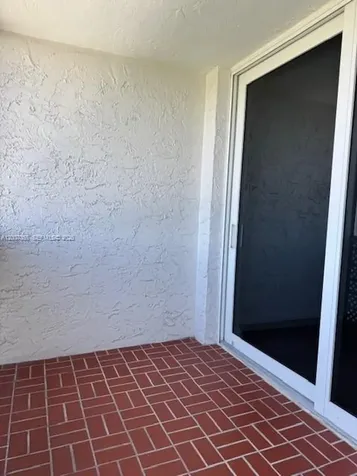 North Miami FL 33181