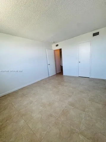 North Miami FL 33181