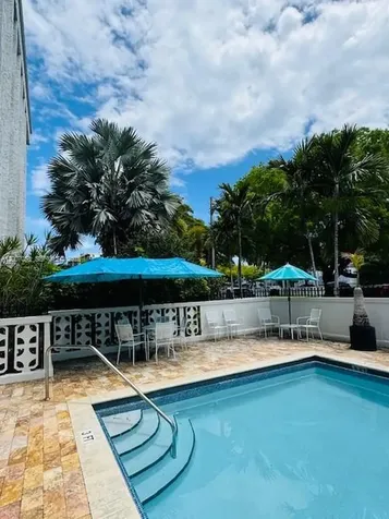 North Miami FL 33181