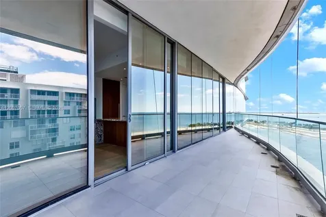 175 SE 25 Road Miami FL 33129