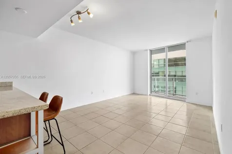 185 SW 7th Street Miami FL 33130