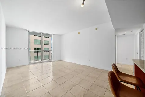 185 SW 7th Street Miami FL 33130