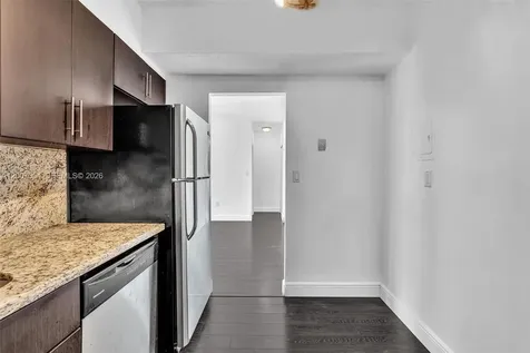 500 Bayview Drive Sunny Isles Beach FL 33160