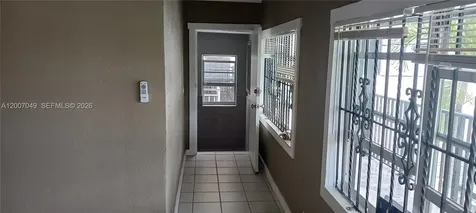 2272 SW 8th Street Miami FL 33135