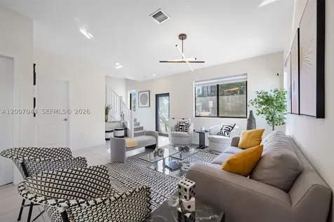 8387 NW 43rd Street Doral FL 33166