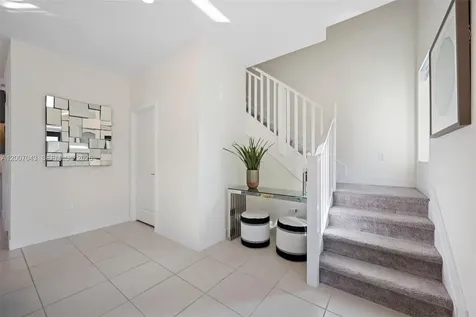 8387 NW 43rd Street Doral FL 33166